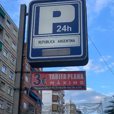 Increible Piso Centrico Lägenhet Gandía